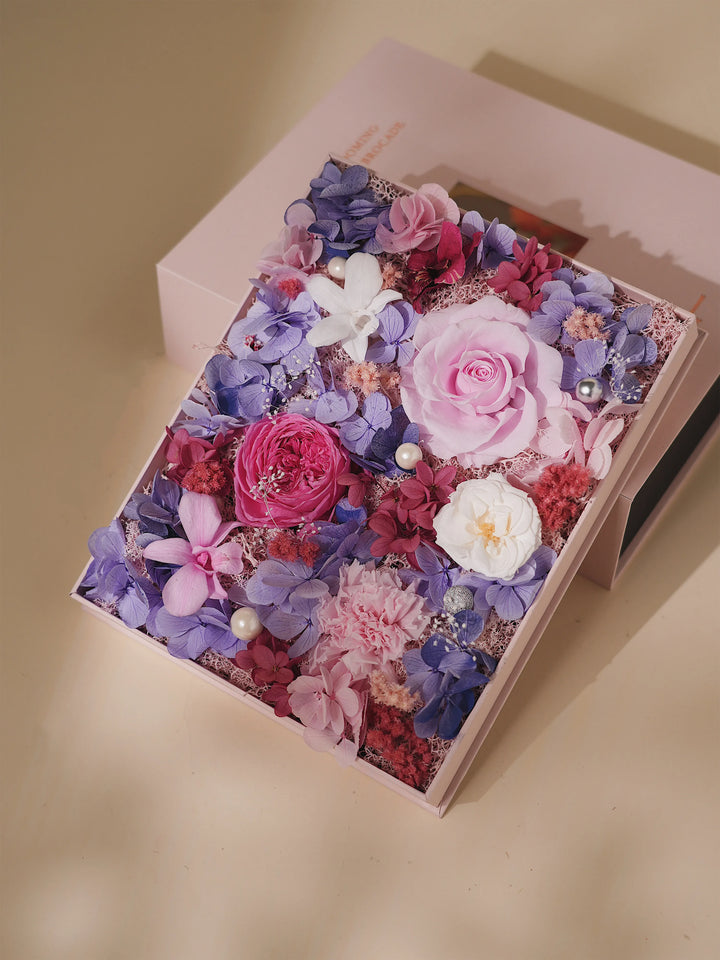 Everlasting Flora Book with preserved flowers in Lavender Rosé Pink and Purple