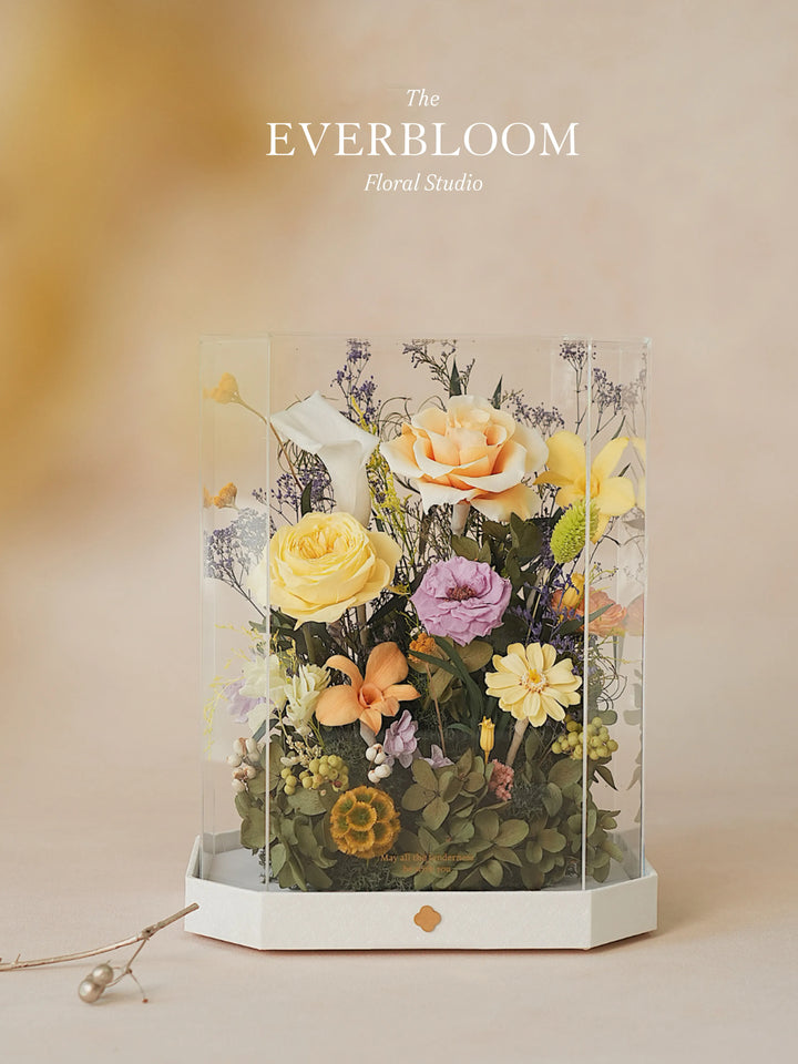 Octagon acrylic box with preserved flowers in Roman Apricot White & Yellow