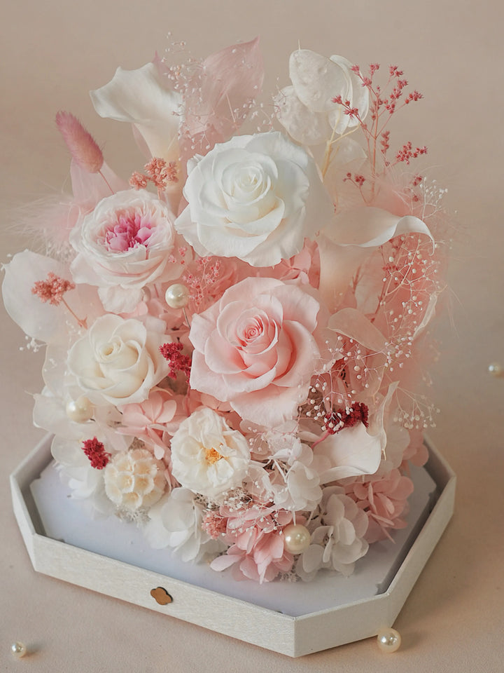 Preserved flower arrangement in Ballet Petals White & Pink without acrylic cover